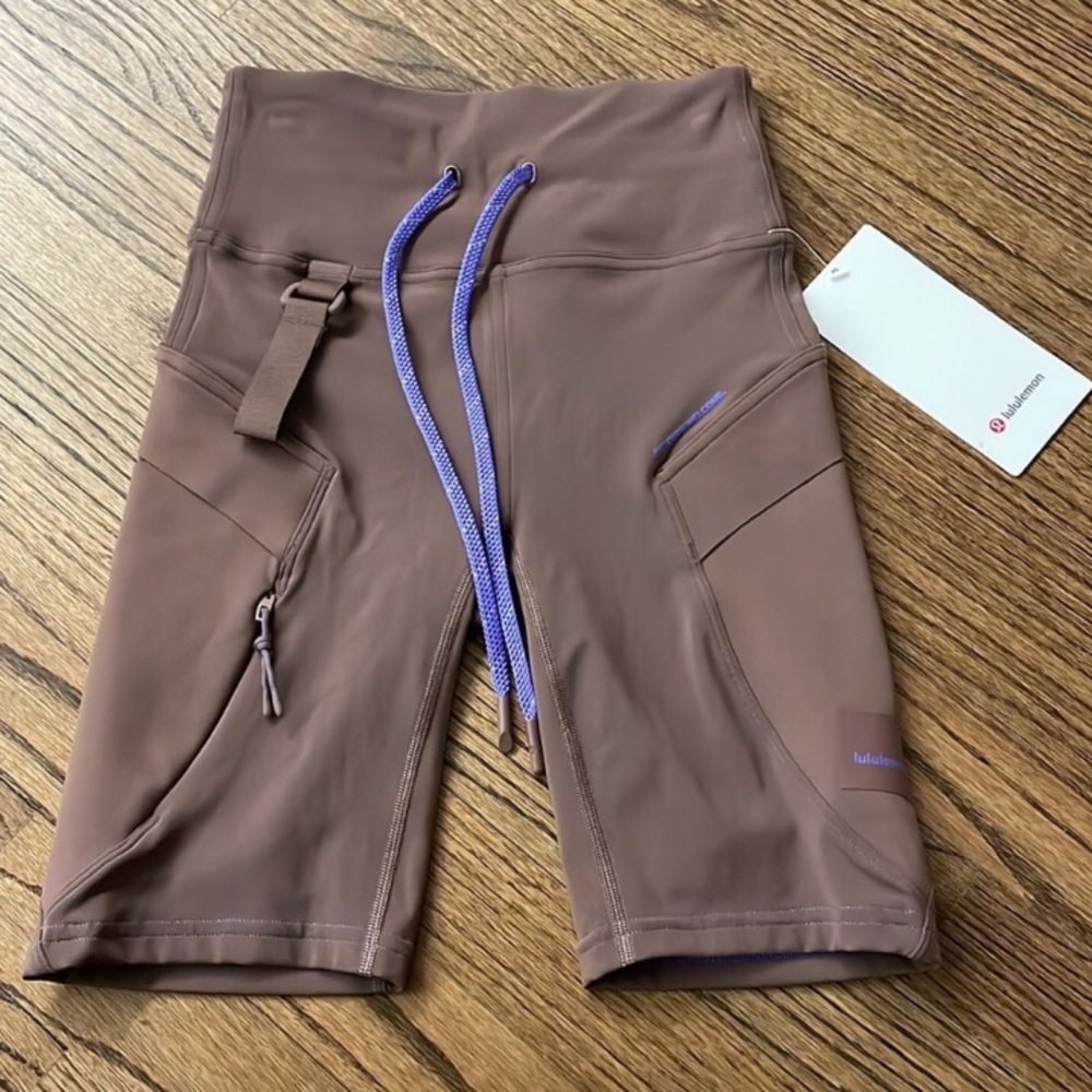 Brand New Lululemon Cargo Hiking short 8" Purple NWT Dark Oxide